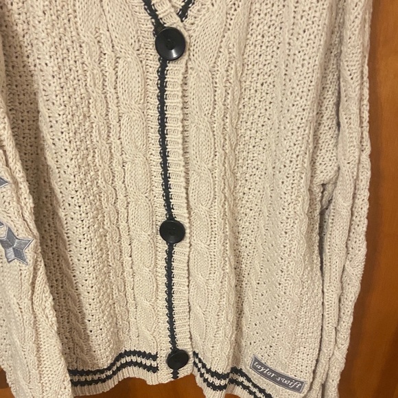 Taylor Swift Cream Folklore Cardigan with Star Details - Picture 6 of 16